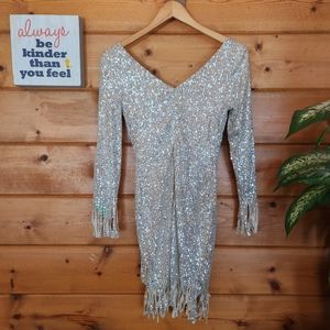 Kalinnu 💜 NWT 16602 Dress Formal Party Silver Sequins Fringe VNeck Bodycon Sz 4